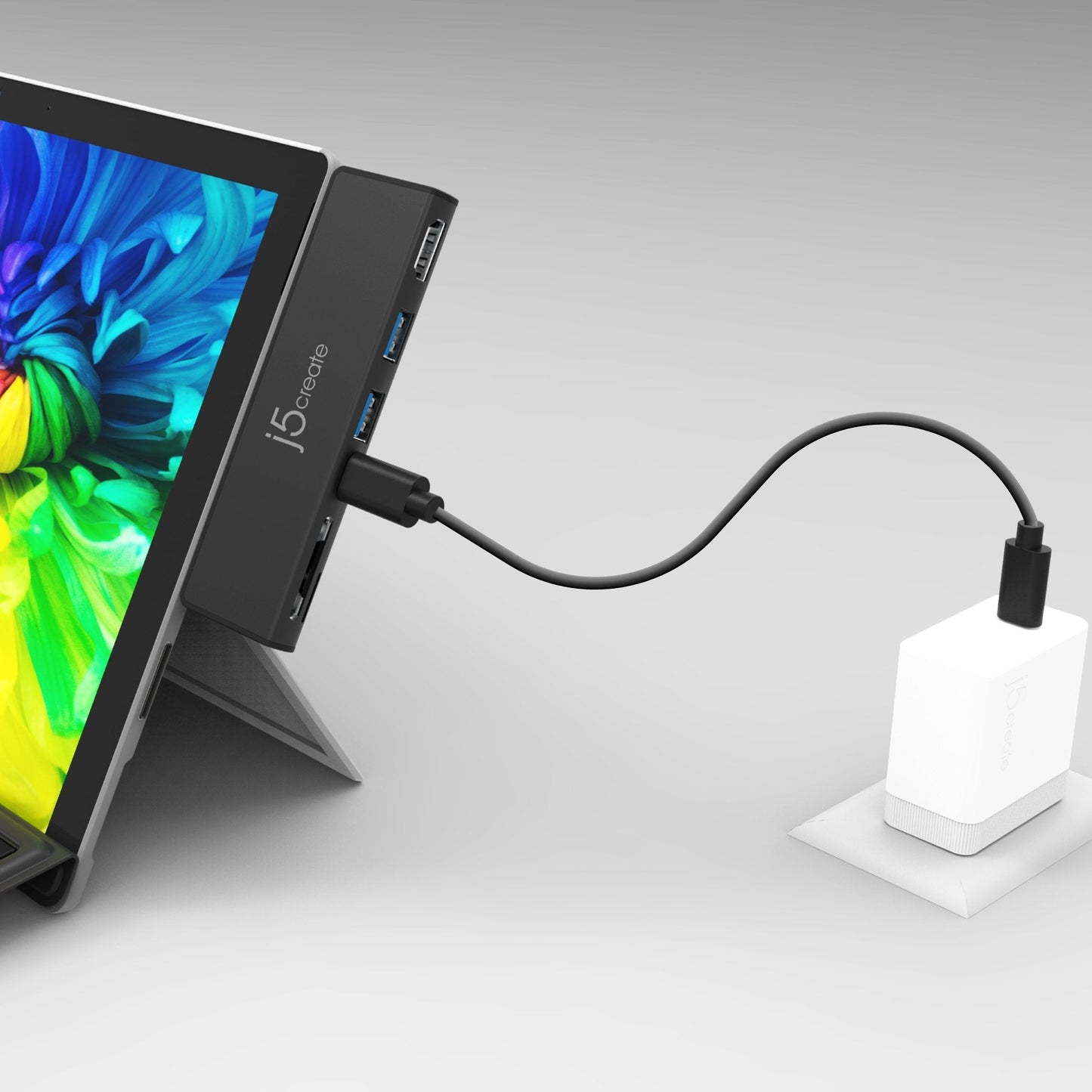 
j5create ULTRADRIVEMINIDOCK™ for Surface™ Pro 7 (JCD324B)