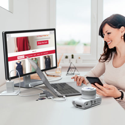 j5create USB-C® to 4K HDMI™ Multi-Port Hub (JCD353)