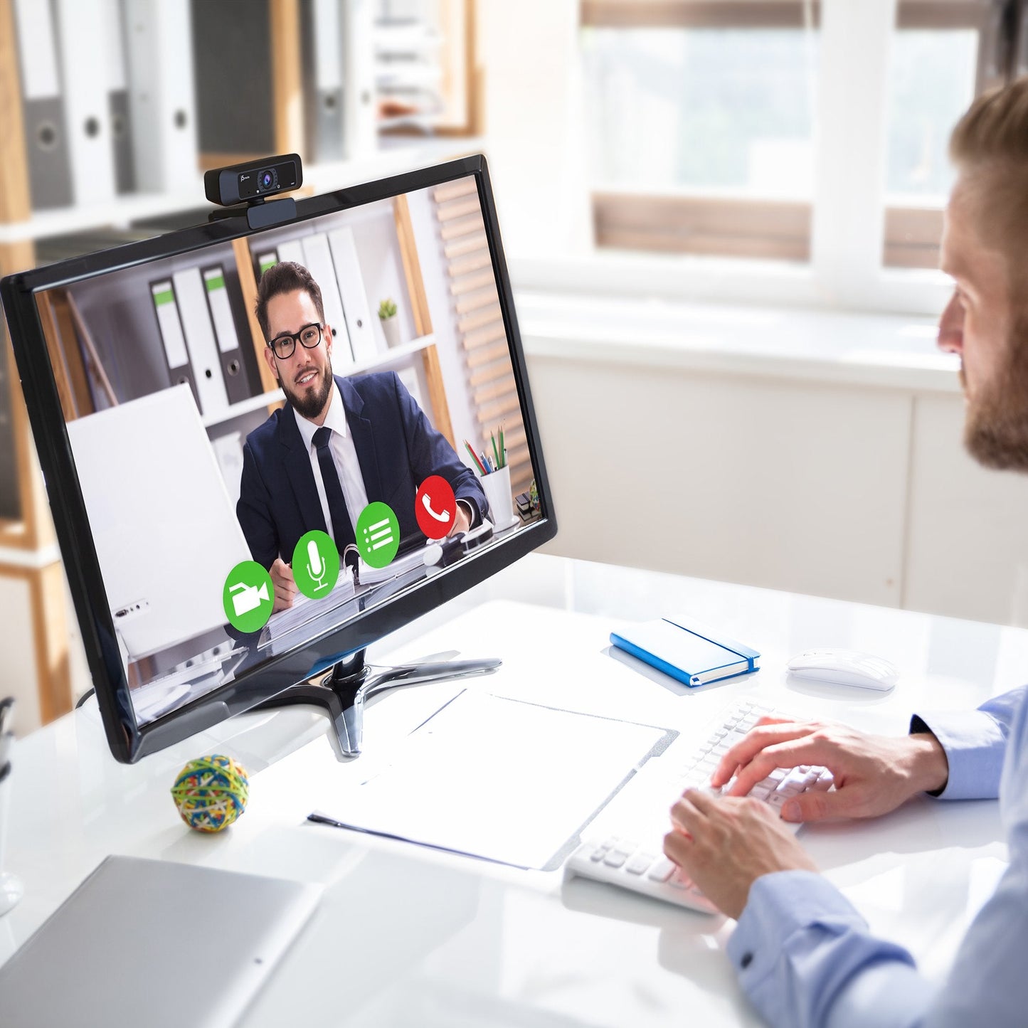
j5create USB™ HD Webcam with 360° Rotation (JVCU100)