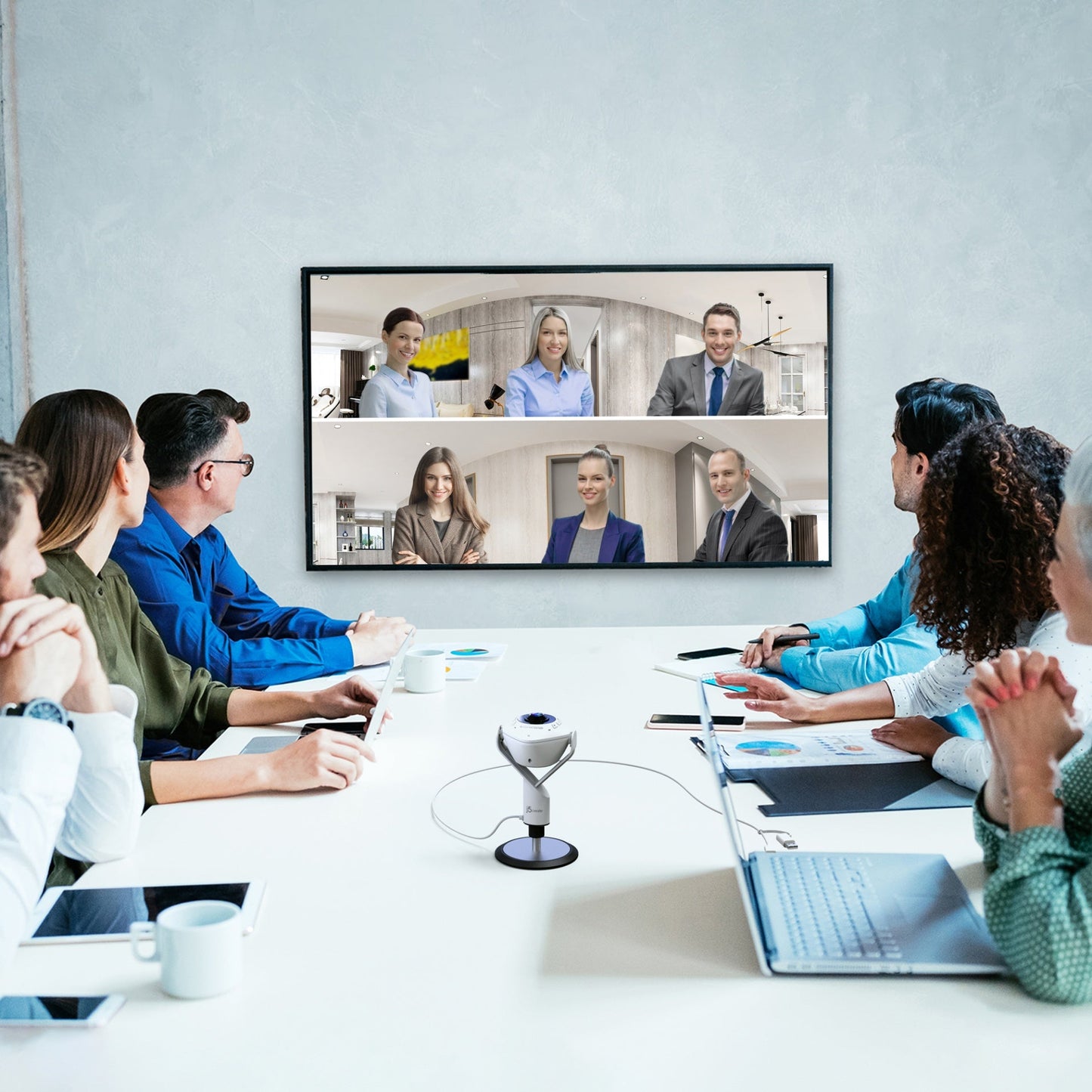 
j5create 360° AI-Powered Webcam with Speakerphone (JVU368)